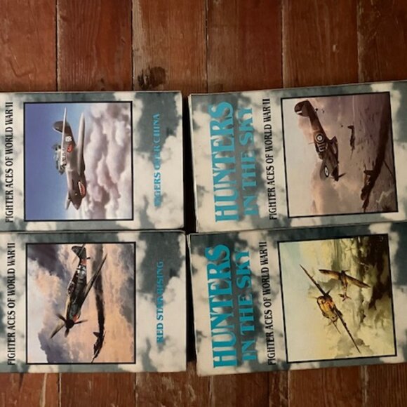 4 VHS Tapes Fighters in the Sky - Picture 1 of 10